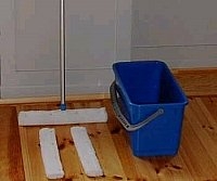 Einwachsset zum ölen der Dielenböden